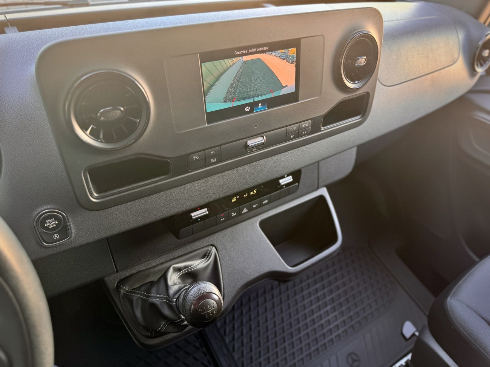 Fahrzeugabbildung Mercedes-Benz Sprinter III Kasten 211 CDI L2 Hoch