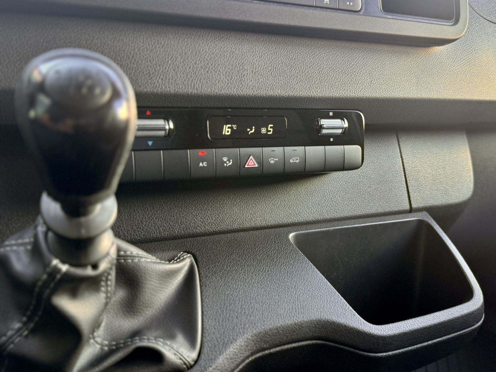 Fahrzeugabbildung Mercedes-Benz Sprinter III Kasten 211 CDI L2 Hoch
