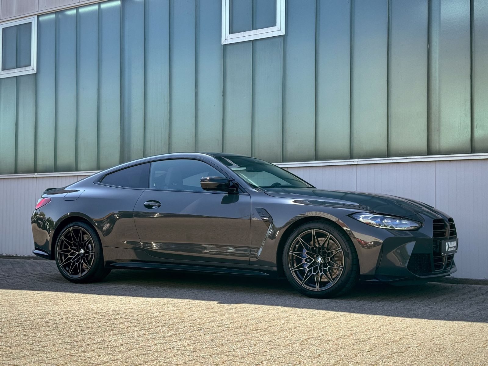 Fahrzeugabbildung BMW M4 Coupe *HEAD-UP|360°CAM|SCHIEBEDACH*