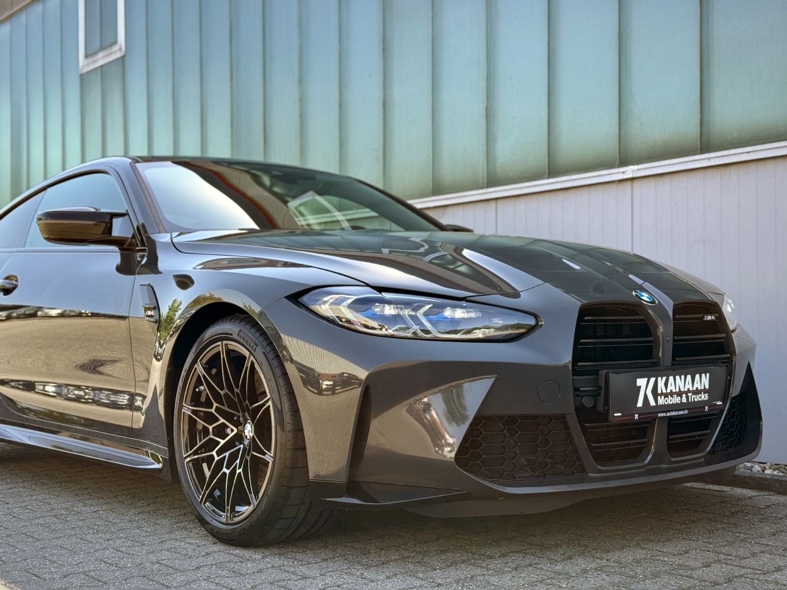 Fahrzeugabbildung BMW M4 Coupe *HEAD-UP|360°CAM|SCHIEBEDACH*