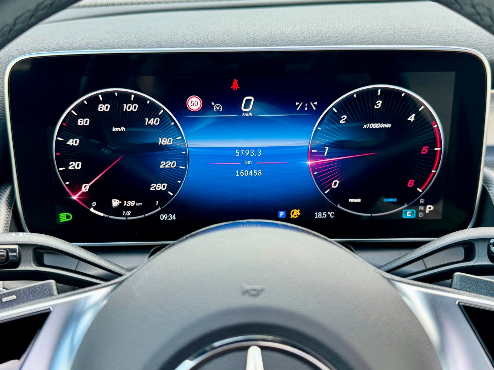Fahrzeugabbildung Mercedes-Benz GLC 220 d 4Matic Avantgarde *PANORAMA|LED|CAM*