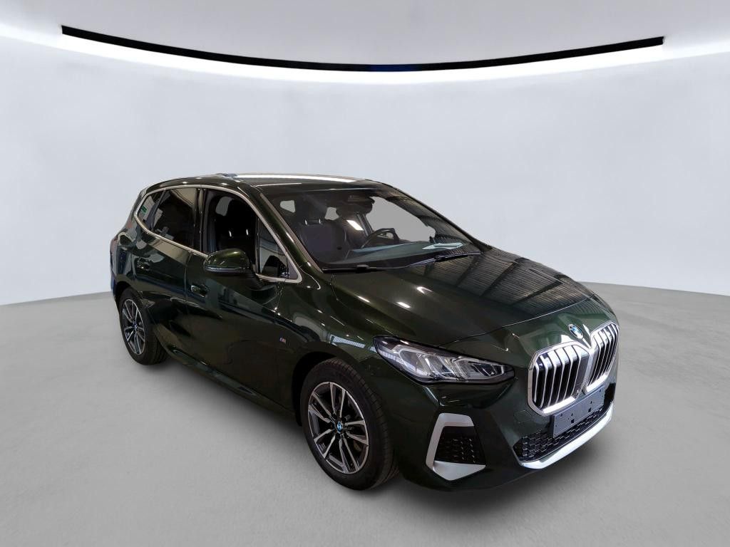 Fahrzeugabbildung BMW 218d Active Tourer M-Sport *CAM|LED|AHK*