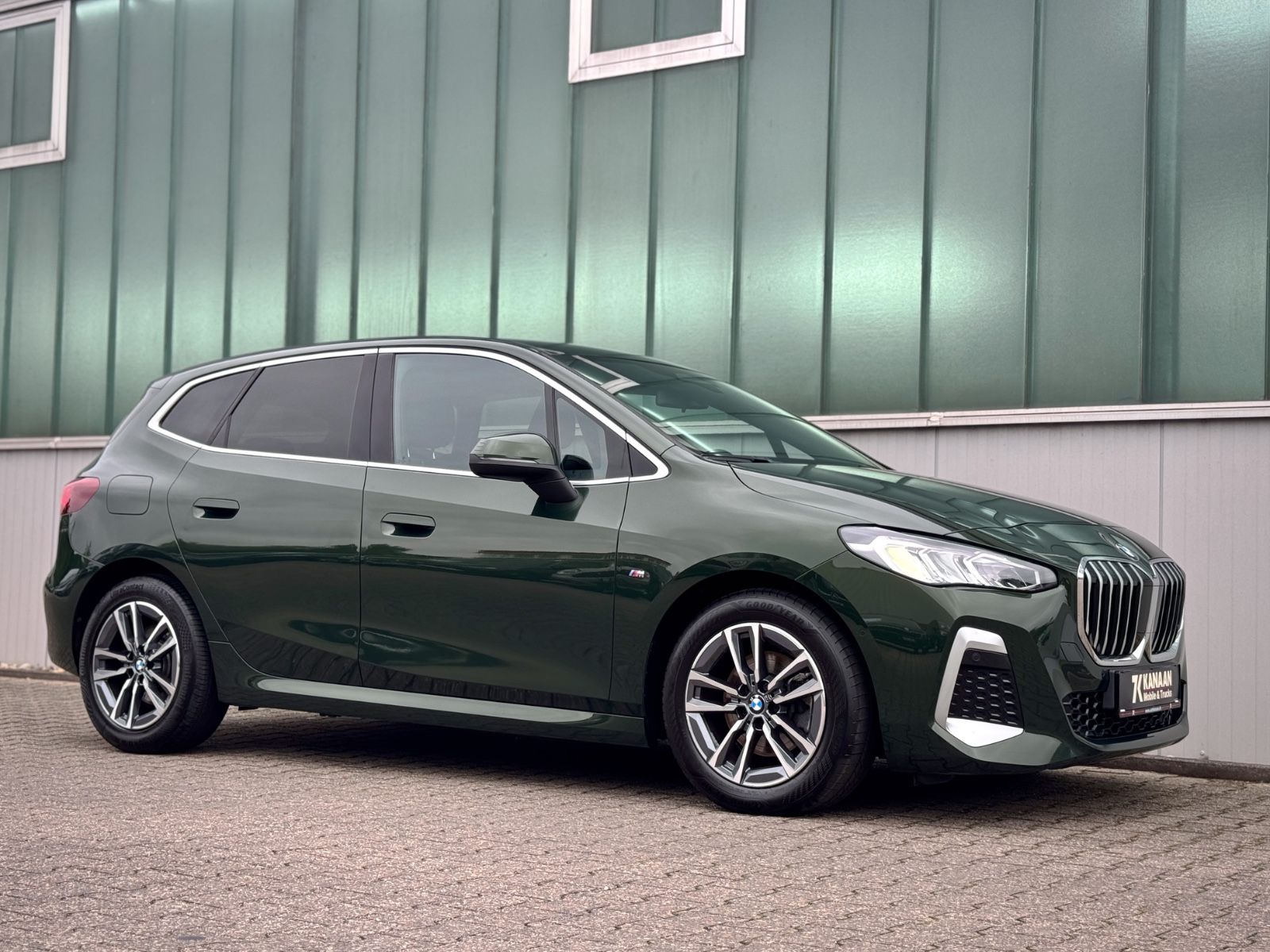 Fahrzeugabbildung BMW 218d Active Tourer M-Sport *CAM|LED|AHK*
