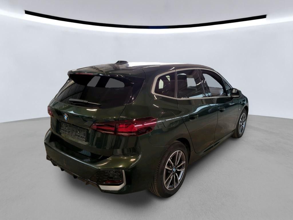 Fahrzeugabbildung BMW 218d Active Tourer M-Sport *CAM|LED|AHK*