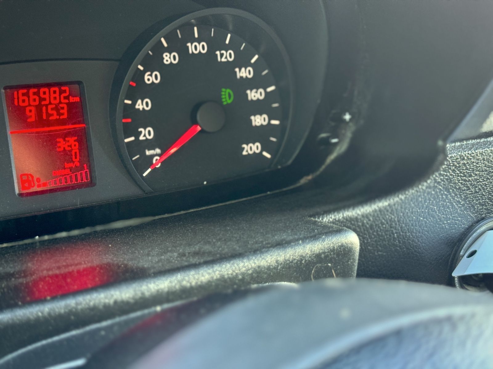 Fahrzeugabbildung Volkswagen Crafter 2.0 TDI Kasten 30 L2H1 *GLASTRANSPORT*