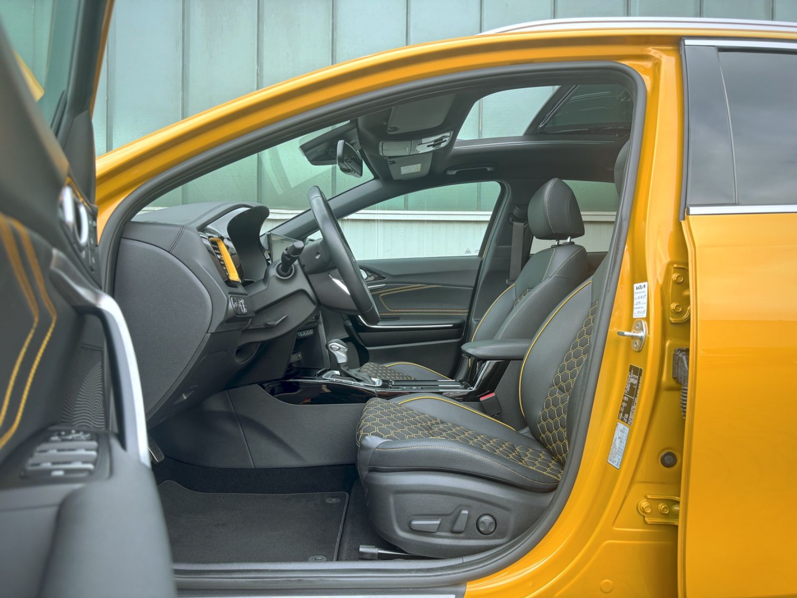 Fahrzeugabbildung Kia XCeed 1.6 T-GDI Xdition *PANORAMA|CAM|EXCLUSIVE*