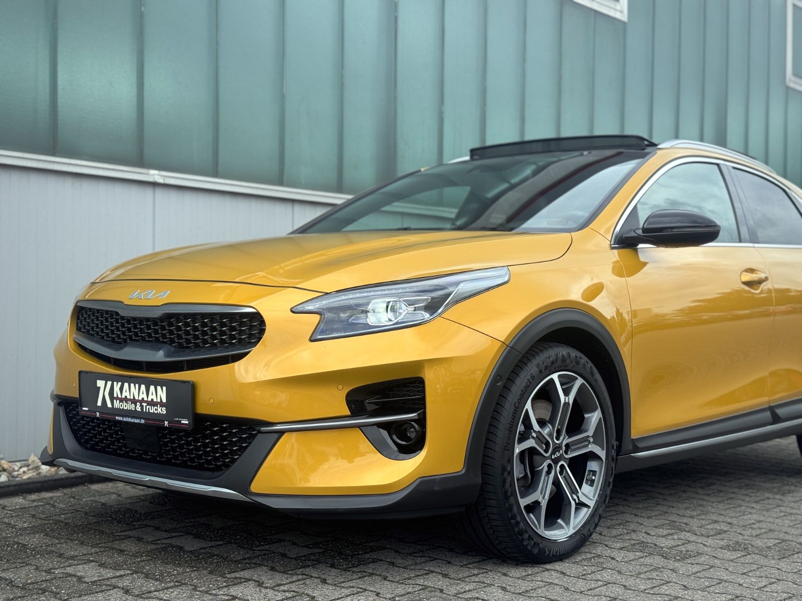 Fahrzeugabbildung Kia XCeed 1.6 T-GDI Xdition *PANORAMA|CAM|EXCLUSIVE*