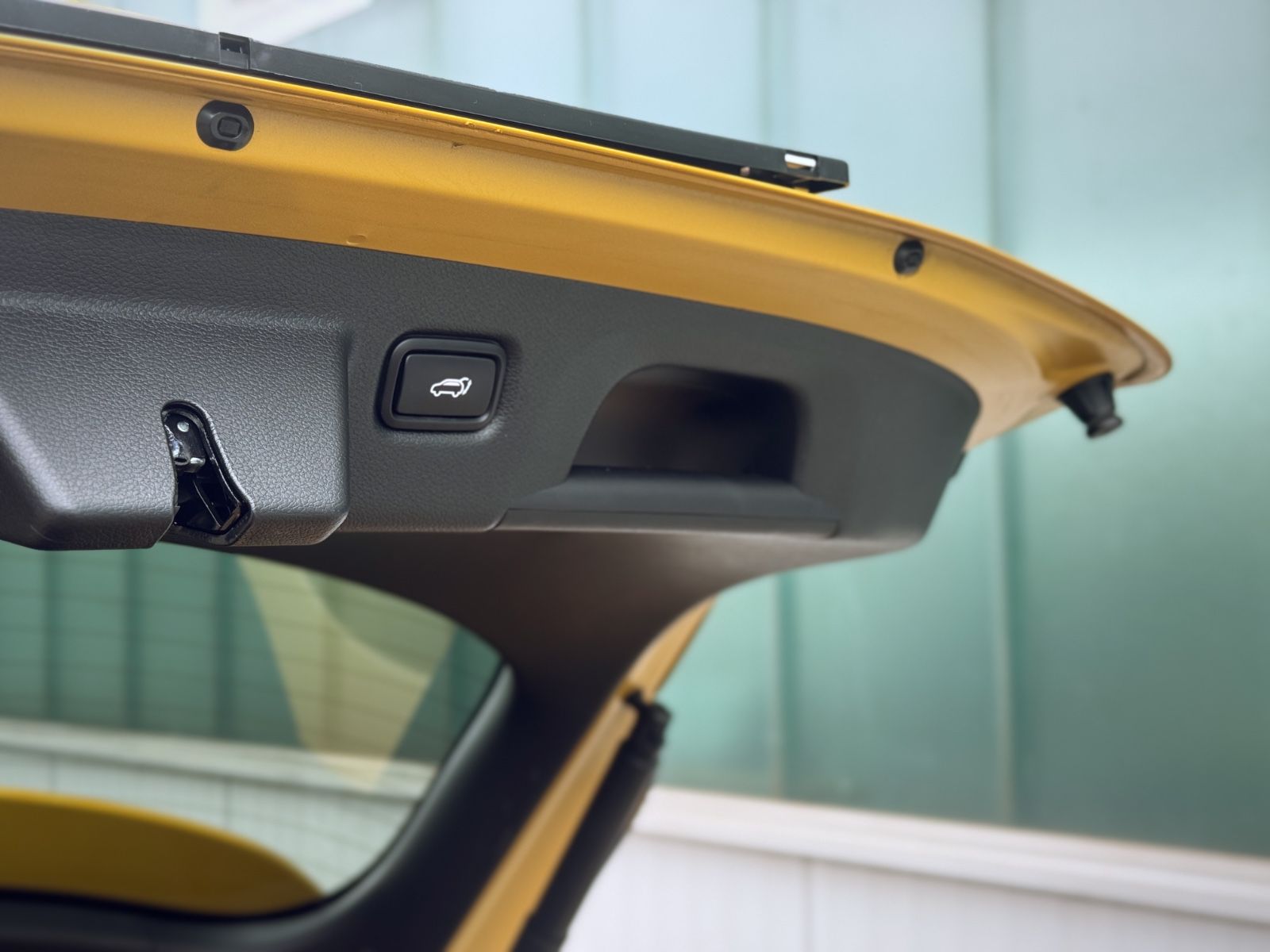 Fahrzeugabbildung Kia XCeed 1.6 T-GDI Xdition *PANORAMA|CAM|EXCLUSIVE*