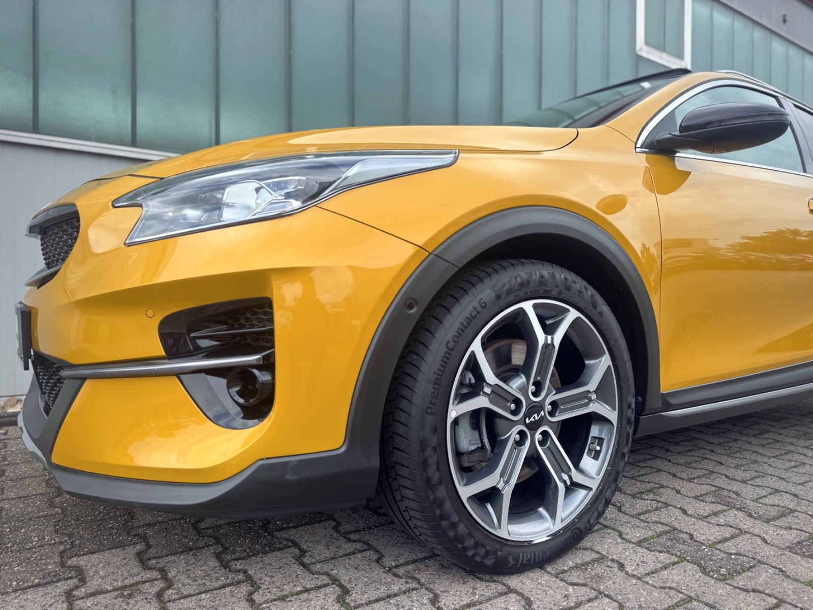 Fahrzeugabbildung Kia XCeed 1.6 T-GDI Xdition *PANORAMA|CAM|EXCLUSIVE*