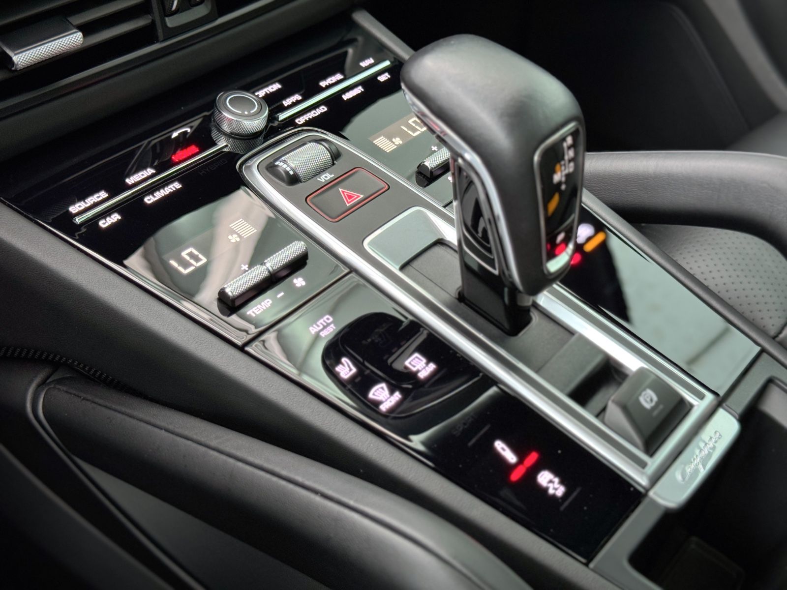 Fahrzeugabbildung Porsche Cayenne Coupe Platinum Edition*PANORAMA|CAM|LED*