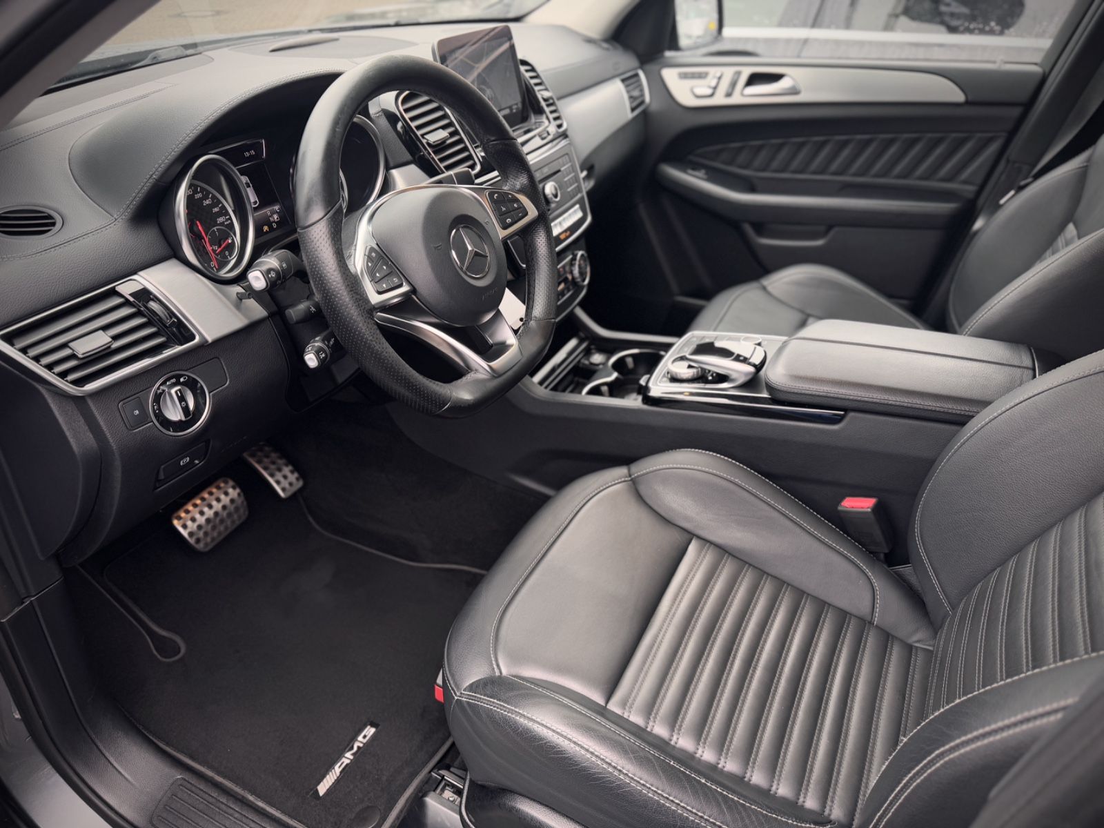 Fahrzeugabbildung Mercedes-Benz GLE 43 AMG Coupe *9G|NIGHT|PANORAMA|360°*