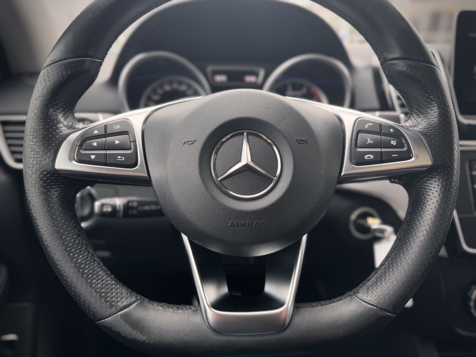 Fahrzeugabbildung Mercedes-Benz GLE 43 AMG Coupe *9G|NIGHT|PANORAMA|360°*