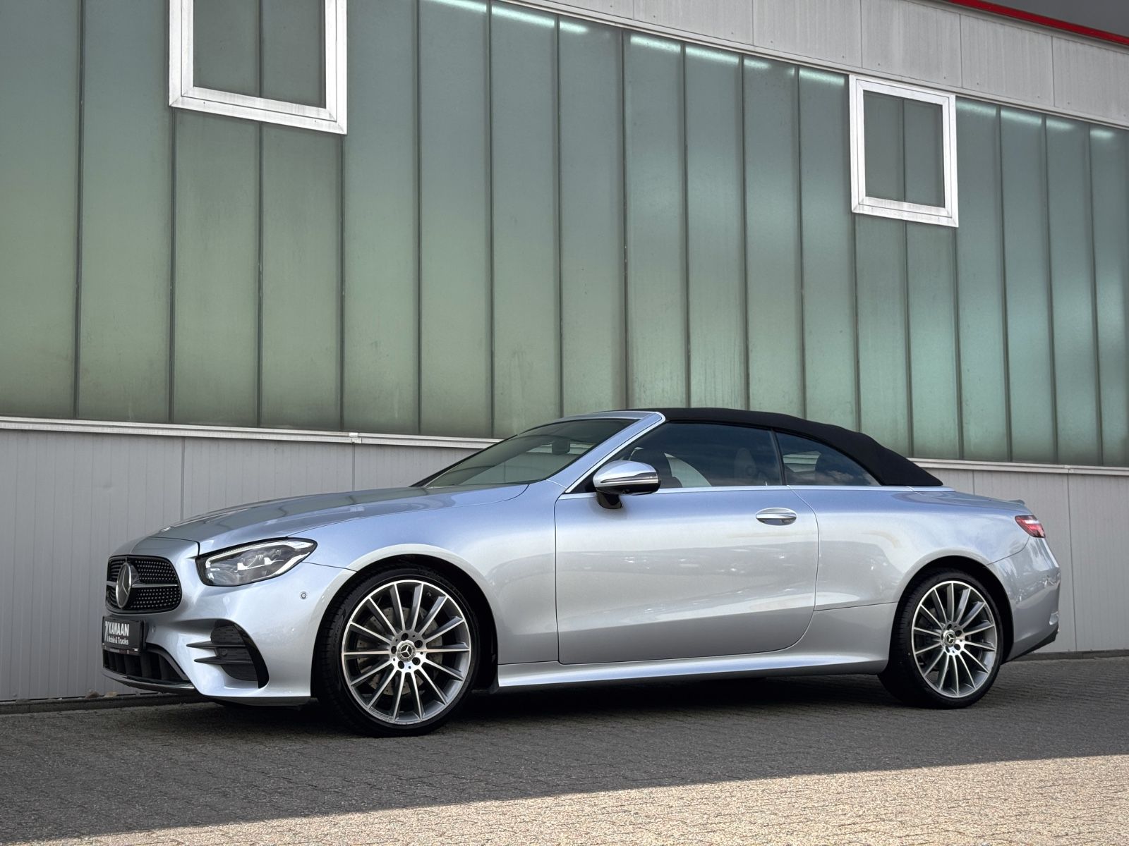 Fahrzeugabbildung Mercedes-Benz E 220d 4Matic Cabriolet *AMG-LINE|ASSIST|LEDER*
