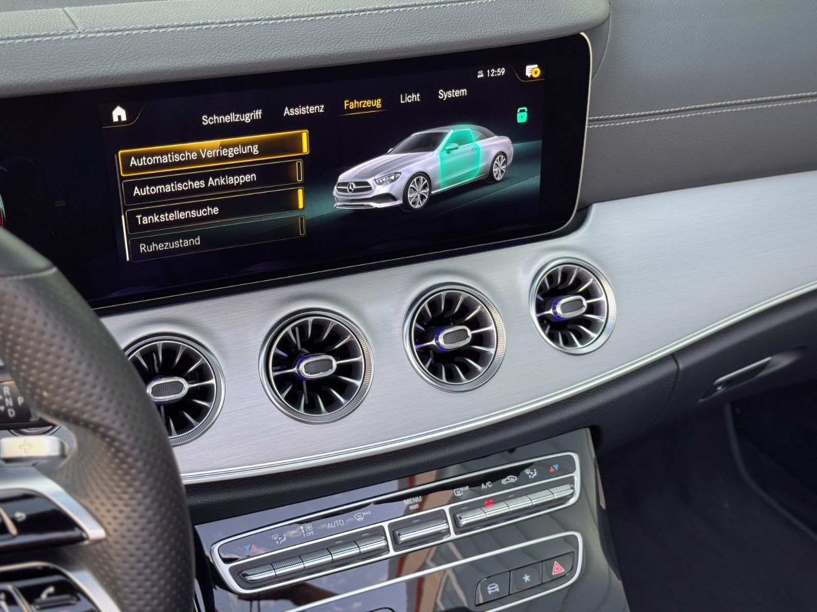 Fahrzeugabbildung Mercedes-Benz E 220d 4Matic Cabriolet *AMG-LINE|ASSIST|LEDER*