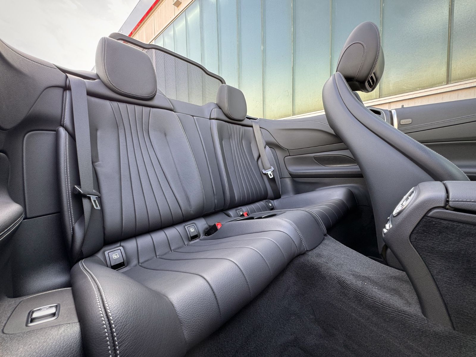 Fahrzeugabbildung Mercedes-Benz E 220d 4Matic Cabriolet *AMG-LINE|ASSIST|LEDER*
