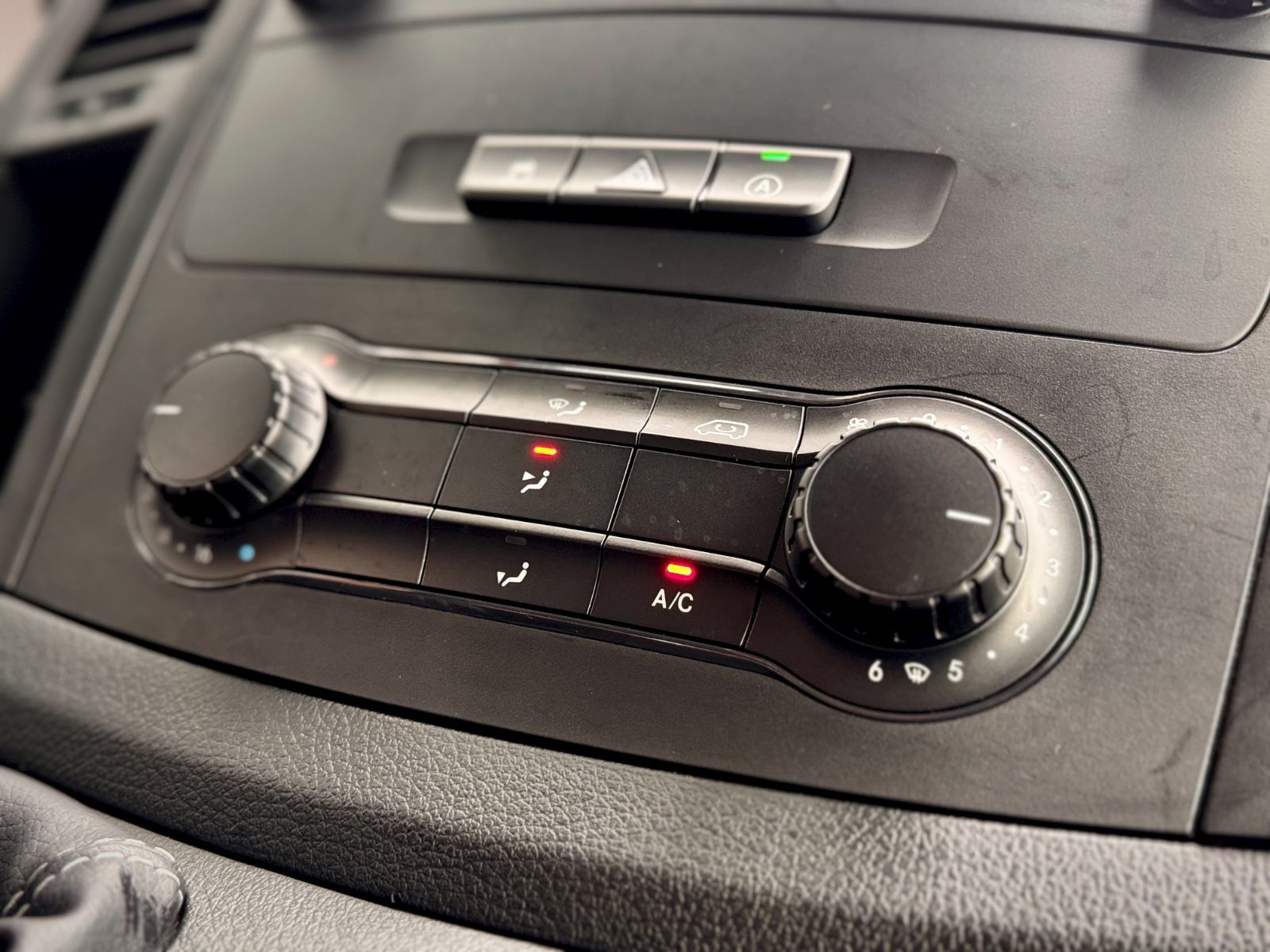 Fahrzeugabbildung Mercedes-Benz Vito Kasten 116 CDI PRO RWD extralang