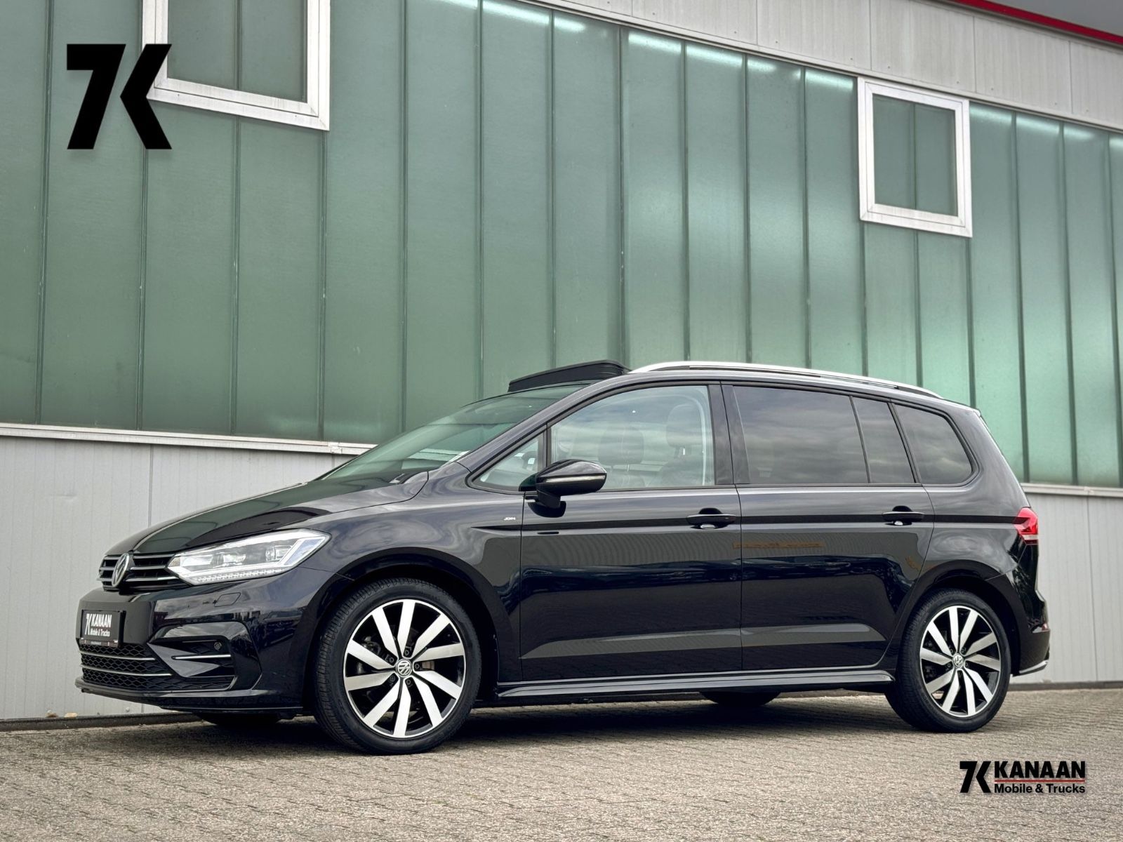 Fahrzeugabbildung Volkswagen Touran 1.5 TSI Join *DSG|7-SITZE|PANORAMA|CAM*
