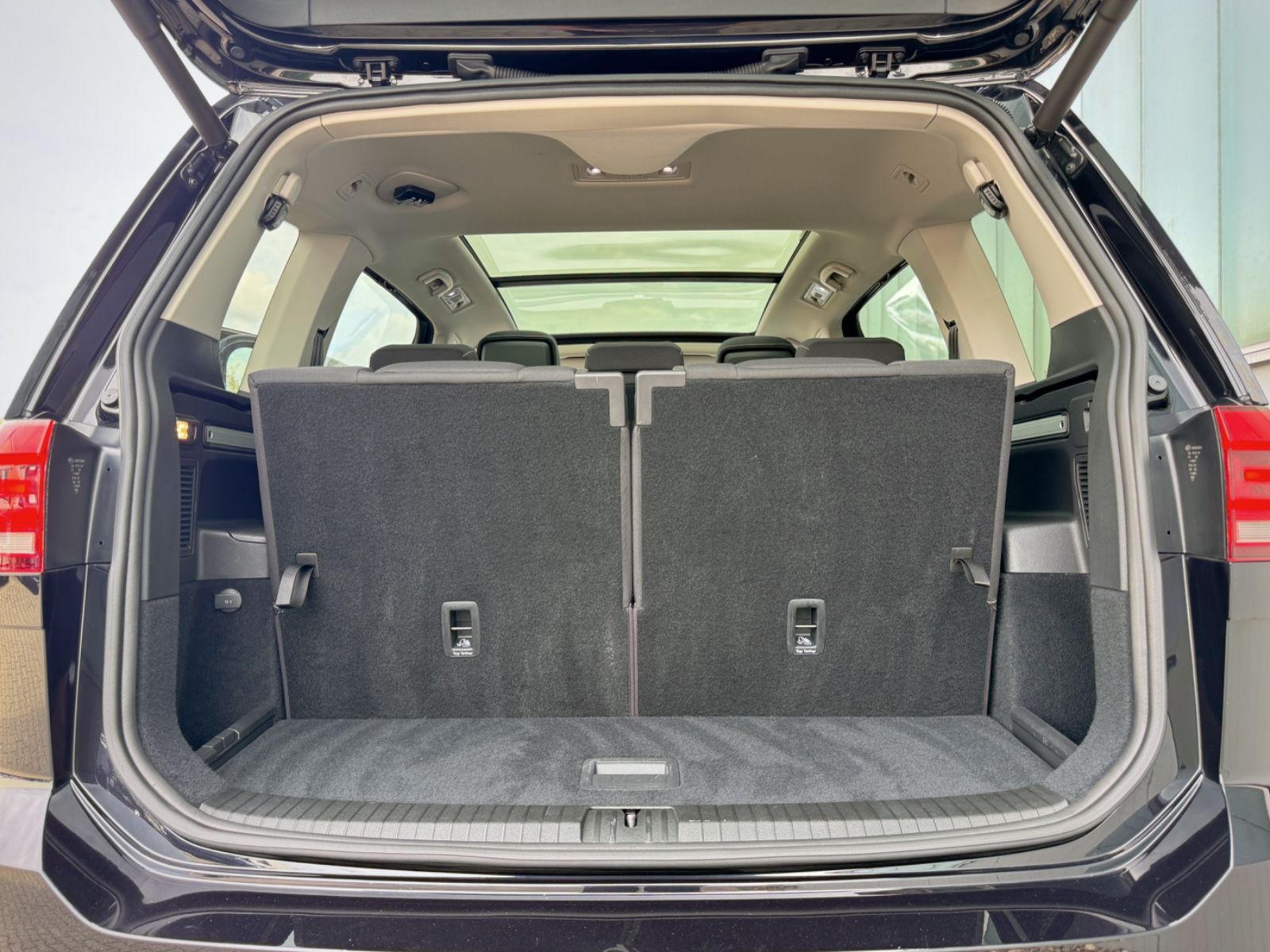 Fahrzeugabbildung Volkswagen Touran 1.5 TSI Join *DSG|7-SITZE|PANORAMA|CAM*