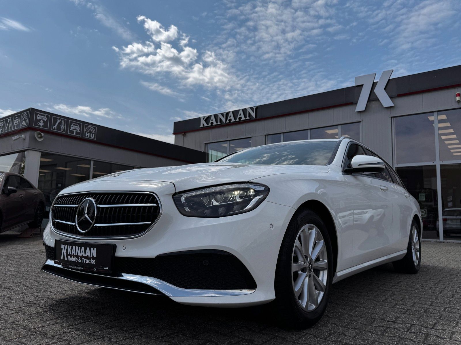 Mercedes-Benz E 200 T/d 9G Avantgarde *AHK|ASSIST|HEAD-UP|CAM*