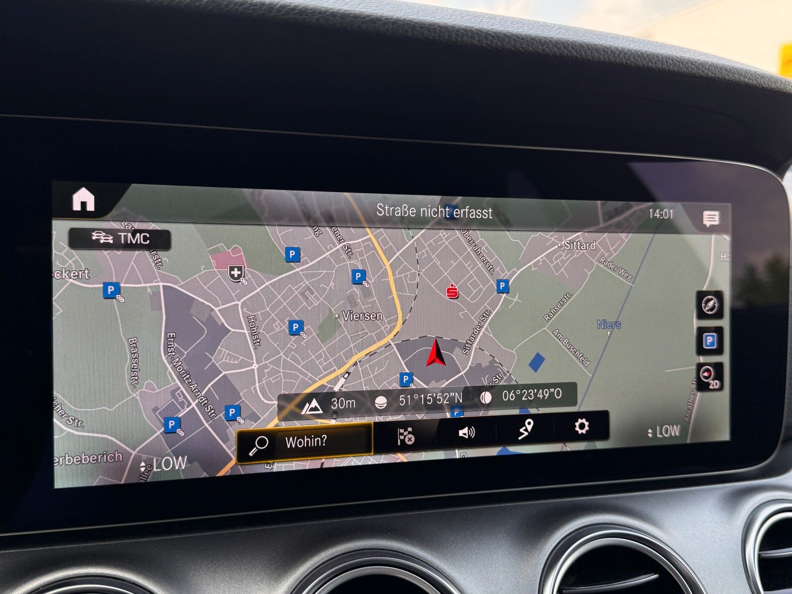 Fahrzeugabbildung Mercedes-Benz E 200 T/d 9G Avantgarde *AHK|ASSIST|HEAD-UP|CAM*