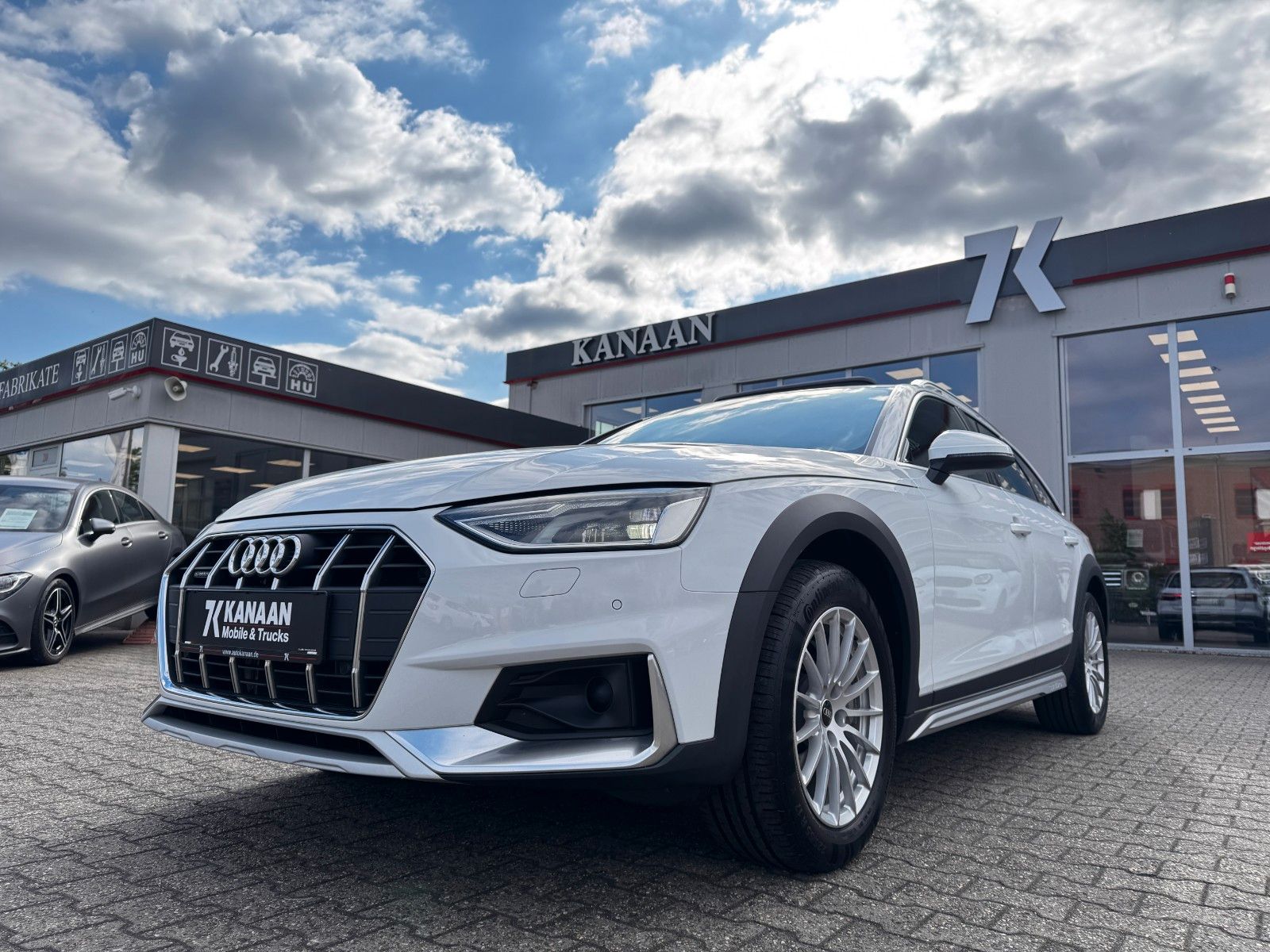 Audi A4 Allroad 40 TDI Quattro *ASSIST|AHK|LED|PANO*