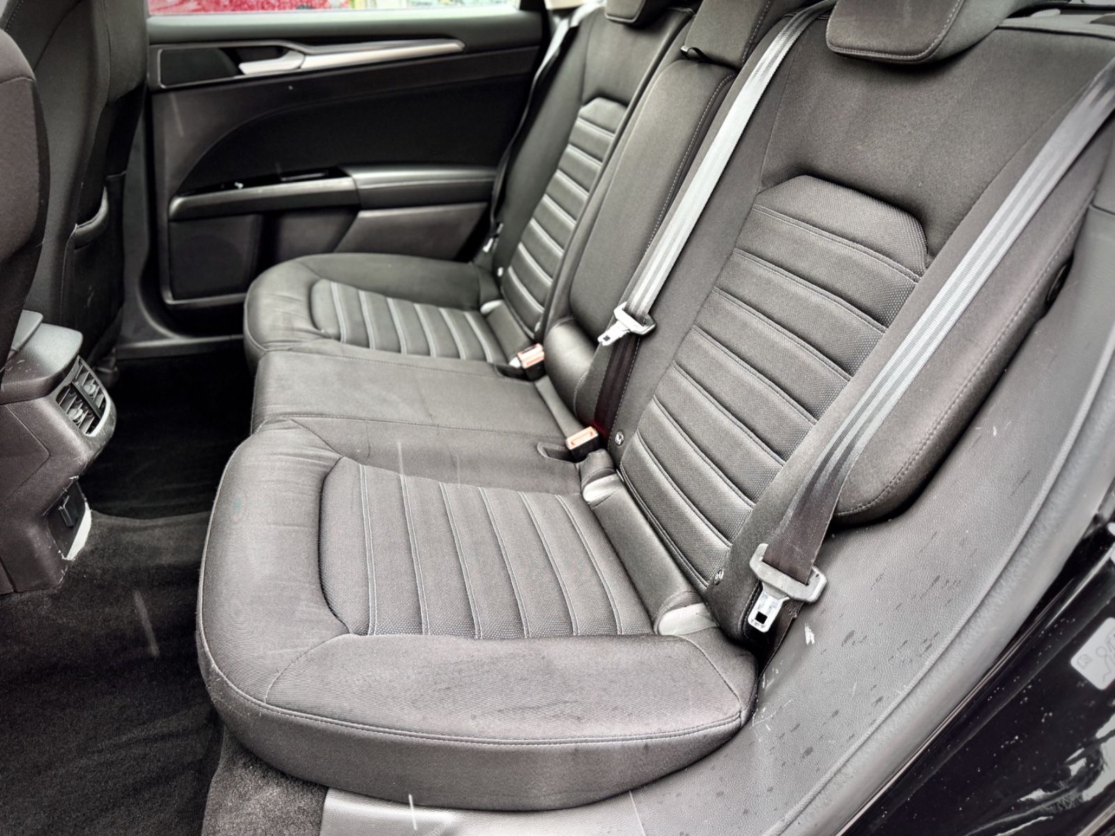 Fahrzeugabbildung Ford Mondeo Turnier 2.0 TD EcoBlue Trend*AHK|NAV|PDC*