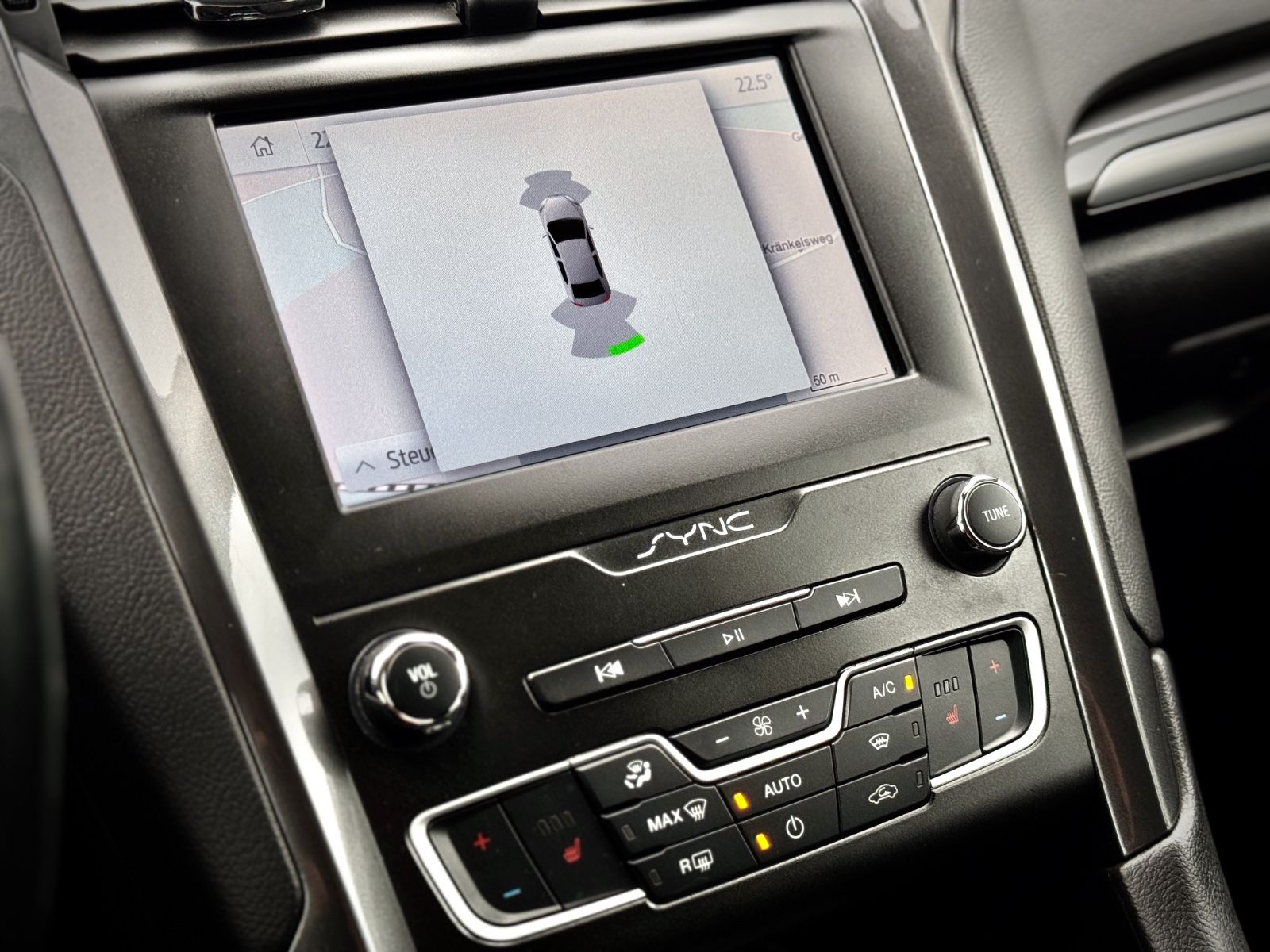 Fahrzeugabbildung Ford Mondeo Turnier 2.0 TD EcoBlue Trend*AHK|NAV|PDC*