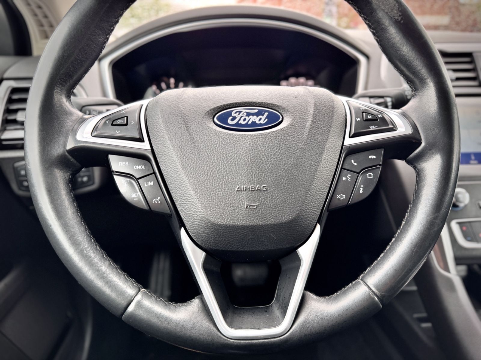 Fahrzeugabbildung Ford Mondeo Turnier 2.0 TD EcoBlue Trend*AHK|NAV|PDC*