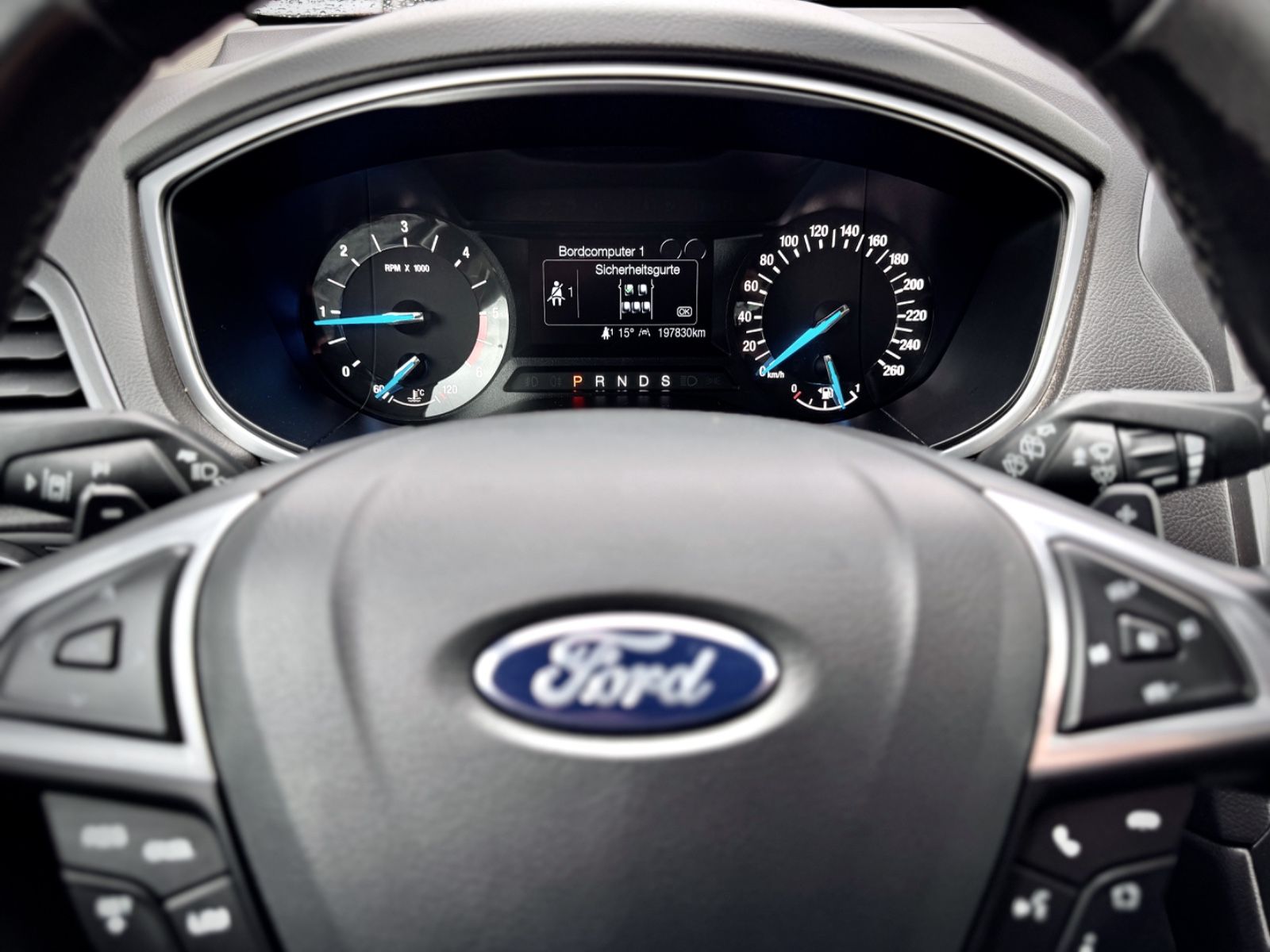 Fahrzeugabbildung Ford Mondeo Turnier 2.0 TD EcoBlue Trend*AHK|NAV|PDC*