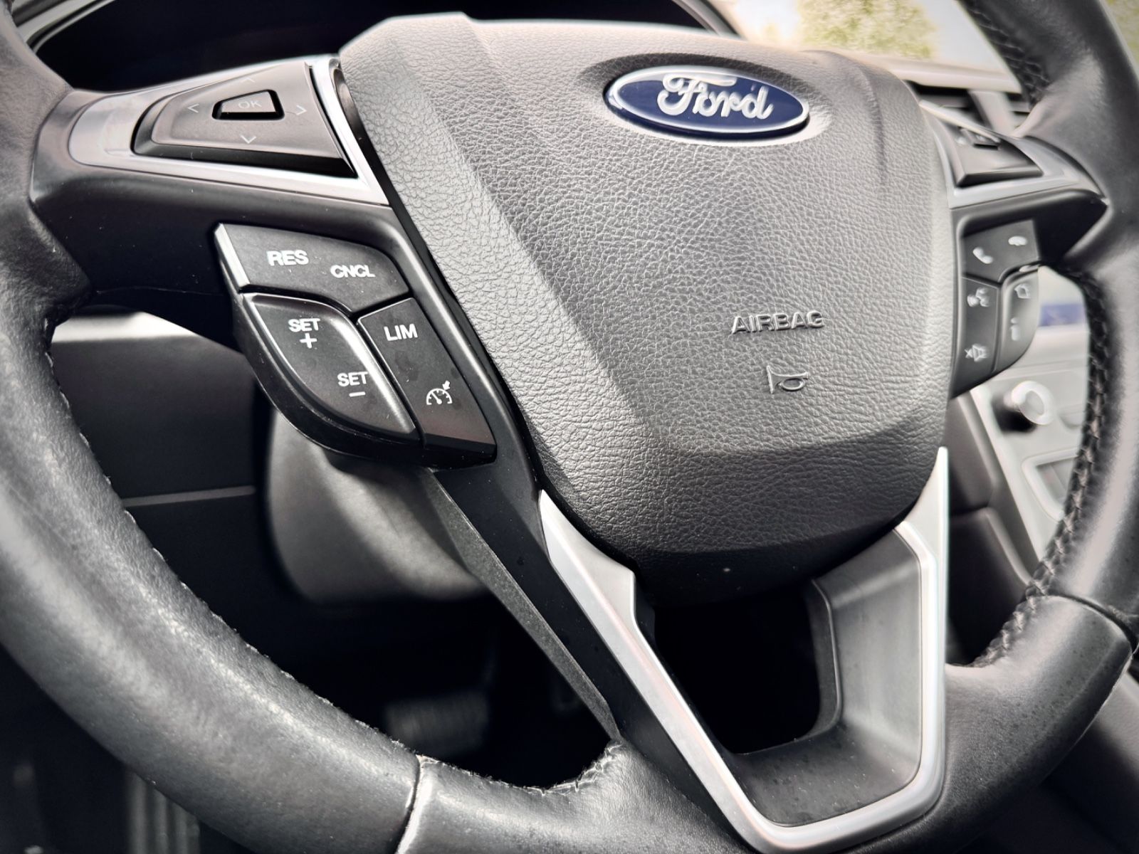 Fahrzeugabbildung Ford Mondeo Turnier 2.0 TD EcoBlue Trend*AHK|NAV|PDC*