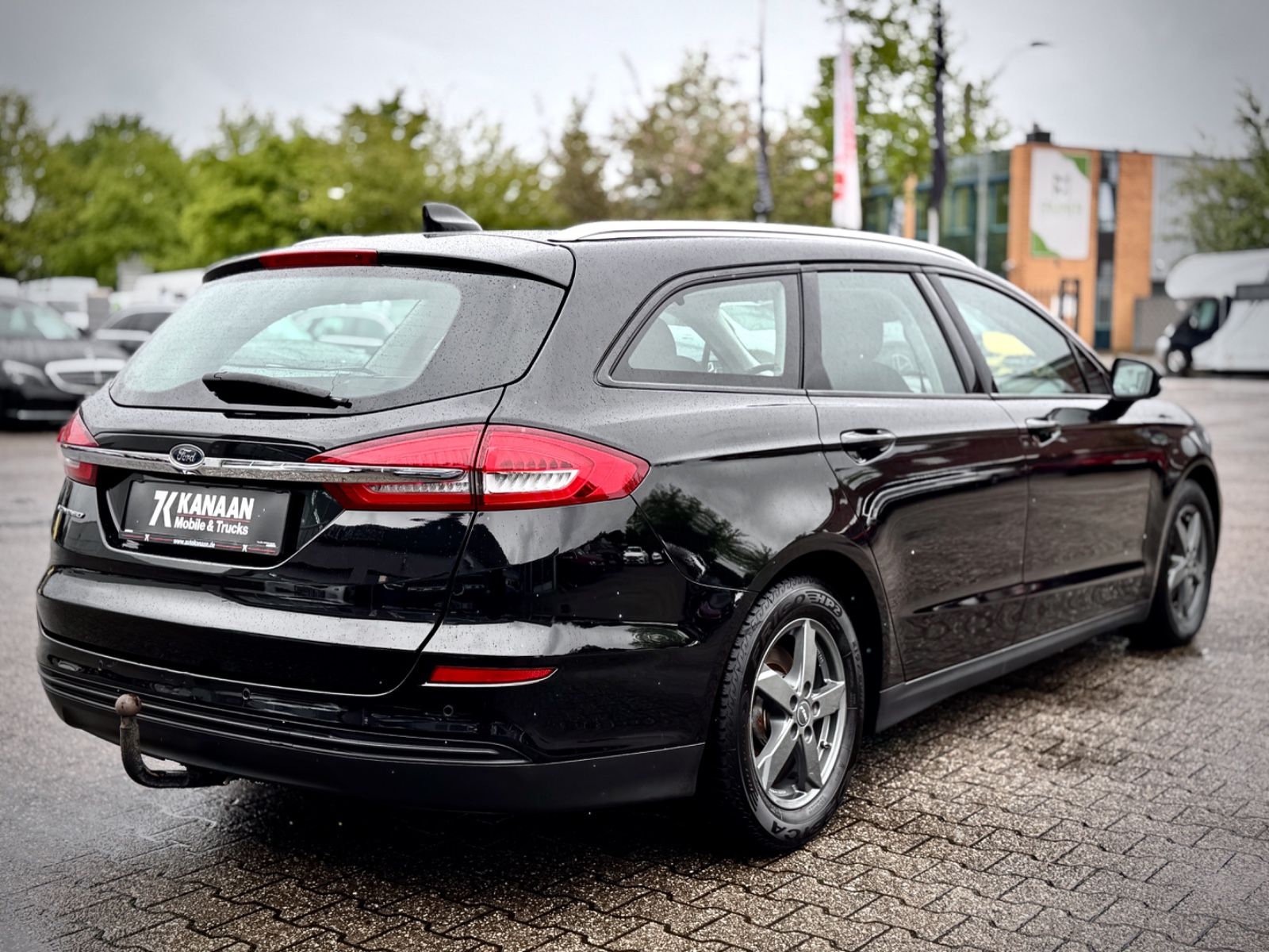 Fahrzeugabbildung Ford Mondeo Turnier 2.0 TD EcoBlue Trend*AHK|NAV|PDC*
