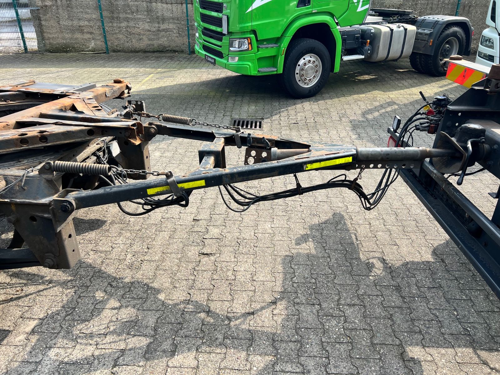 Fahrzeugabbildung Krone AZ Lafette BDF-DB07L   445/45/19,5  TÜV Jan/26