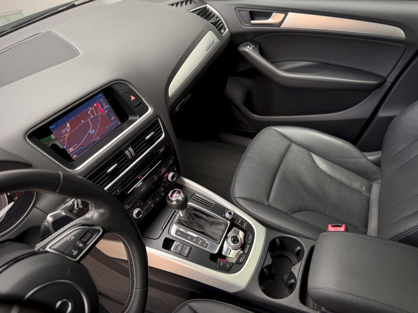 Fahrzeugabbildung Audi SQ5 3.0 TDI quattro *PANORAMA|XENON|LEDER*