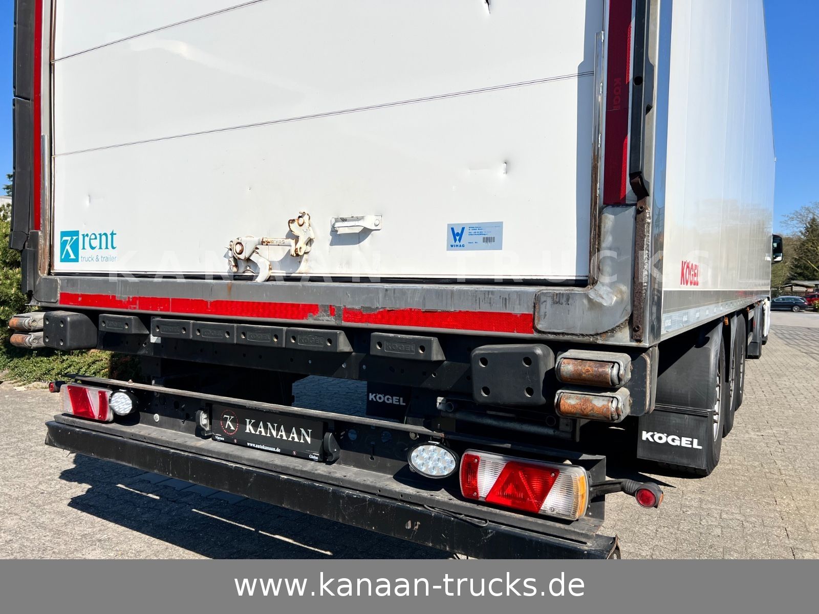 Fahrzeugabbildung Kögel S24-4 Kühlkoffer CarrierVector1550 Rolltor Lenk