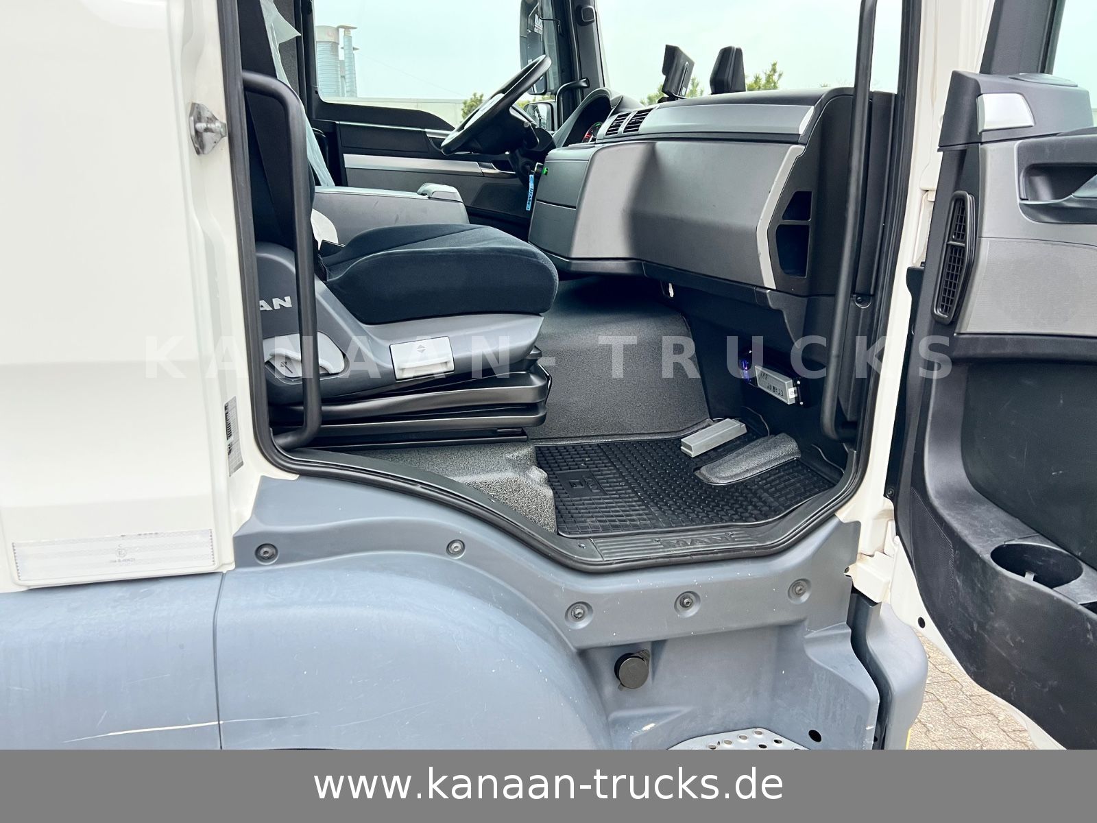 Fahrzeugabbildung MAN TGM 18.340 LL   BDF PK9002  Pritsche EURO6