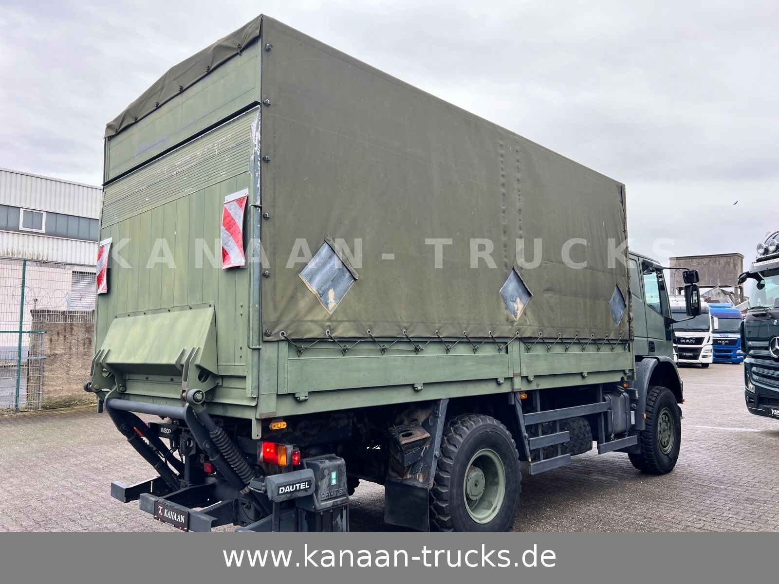 Fahrzeugabbildung Iveco 140 E240  Eurocargo 4x4 Miltär Camper Expedition
