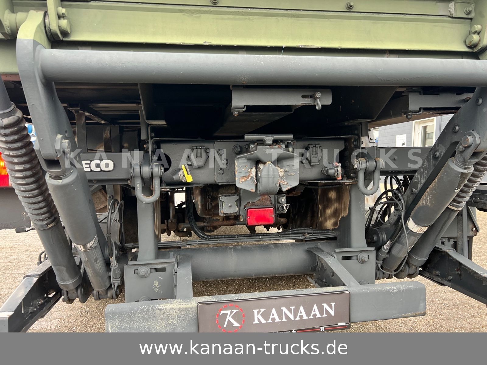 Fahrzeugabbildung Iveco 140 E240  Eurocargo 4x4 Miltär Camper Expedition