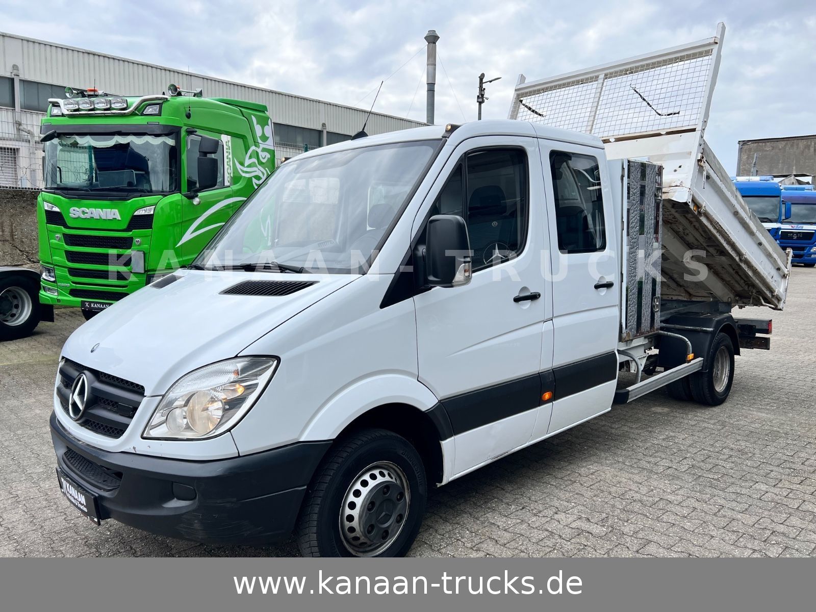 Fahrzeugabbildung Mercedes-Benz 513 CDI Sprinter KLIMA  DoKa Kipper 7-Sitzer EEV