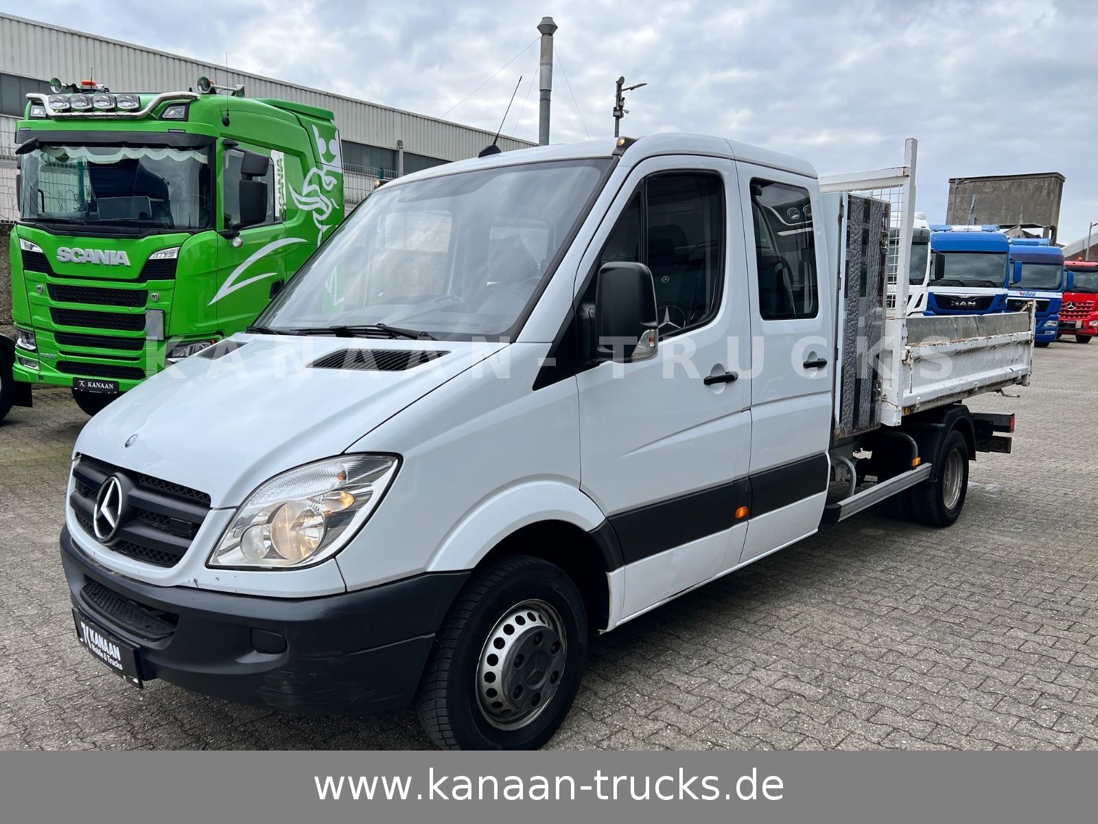 Fahrzeugabbildung Mercedes-Benz 513 CDI Sprinter KLIMA  DoKa Kipper 7-Sitzer EEV