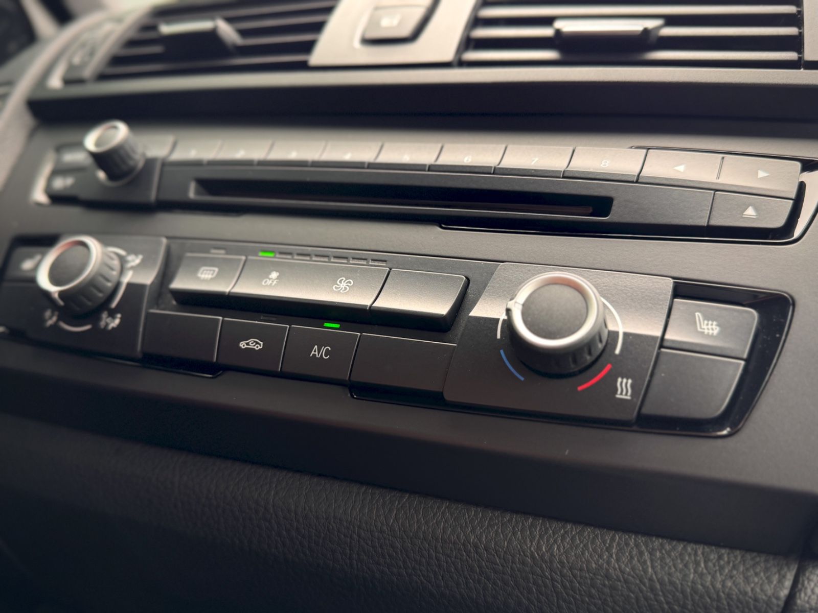 Fahrzeugabbildung BMW 114 i Advantage *KLIMA|PDC|SHZ|TEL*