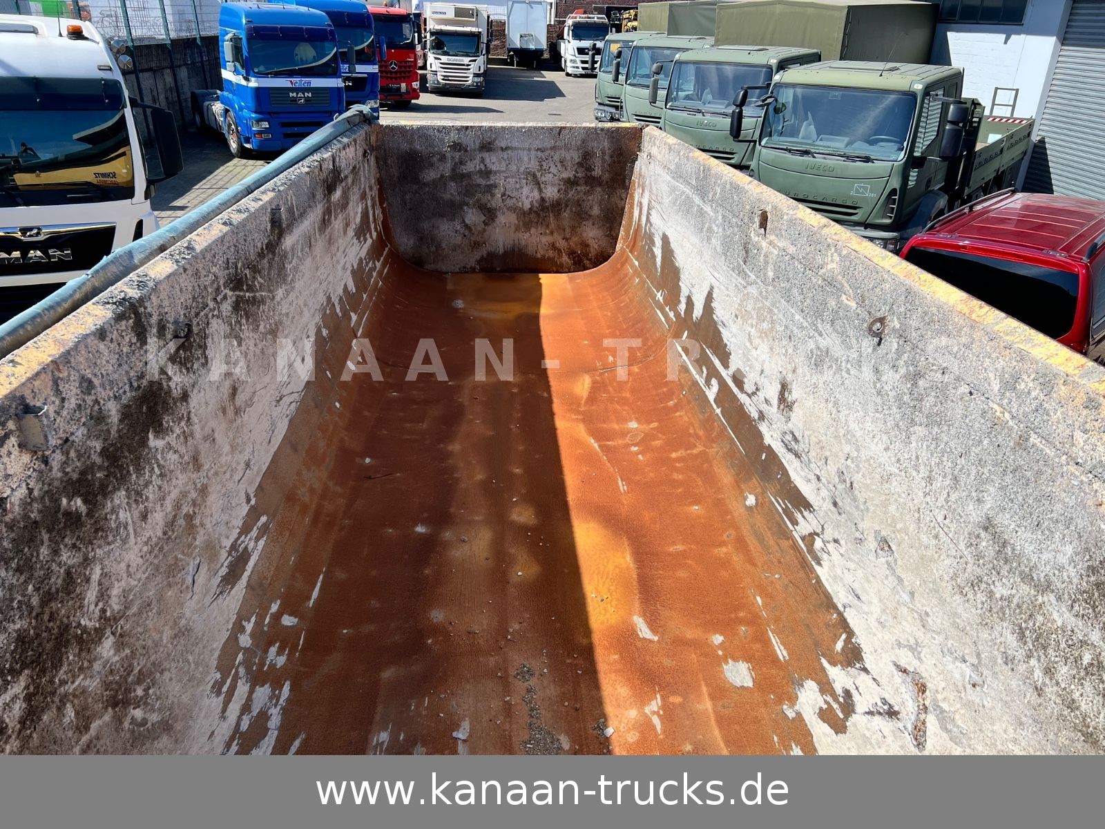 Fahrzeugabbildung Schmitz Cargobull SKI 24 SL7,2   Liftachse Leerg. 6.200 Kg  STEEL