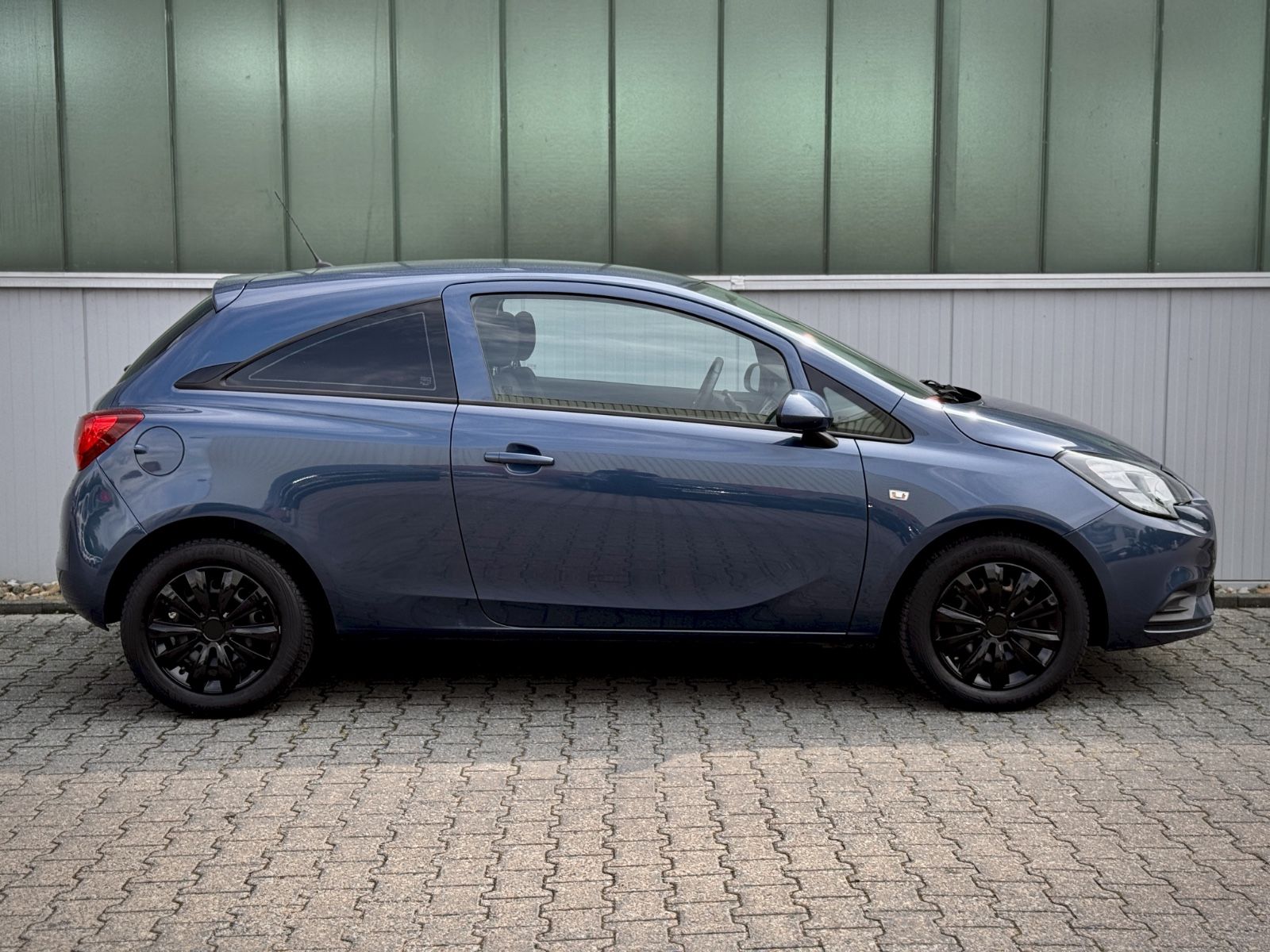 Fahrzeugabbildung Opel Corsa E 1.4 Edition *KLIMA|CARPLAY|PDC*