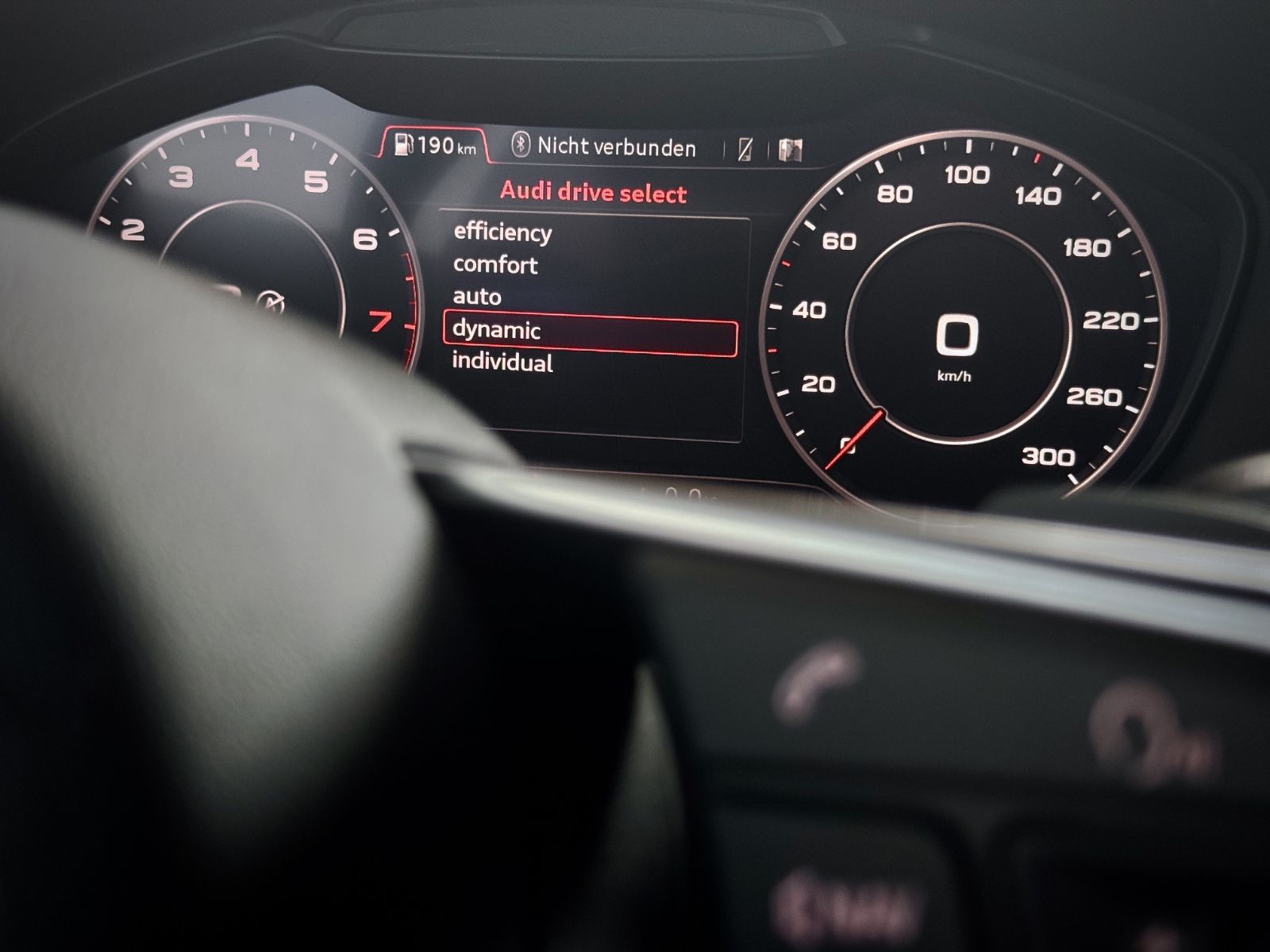 Fahrzeugabbildung Audi TT Coupe 40 TFSI S-Line *NAV|OPTIK-PAKET|19"ALU*