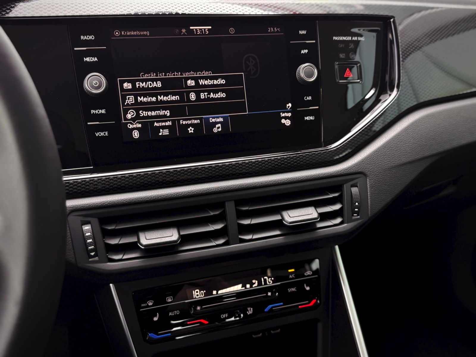 Fahrzeugabbildung Volkswagen Polo VI 1.0 TSI Life *IQ-DRIVE|ASSIST|NAVI|SHZ*