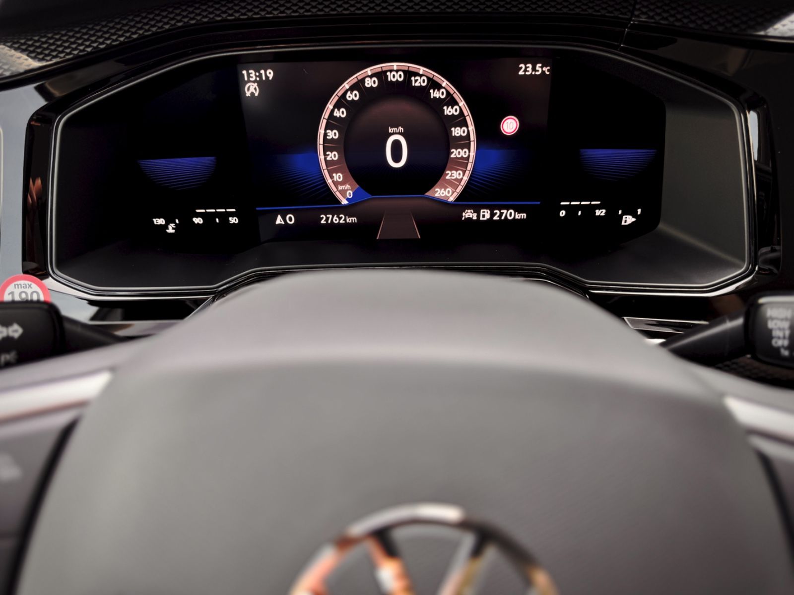 Fahrzeugabbildung Volkswagen Polo VI 1.0 TSI Life *IQ-DRIVE|ASSIST|NAVI|SHZ*