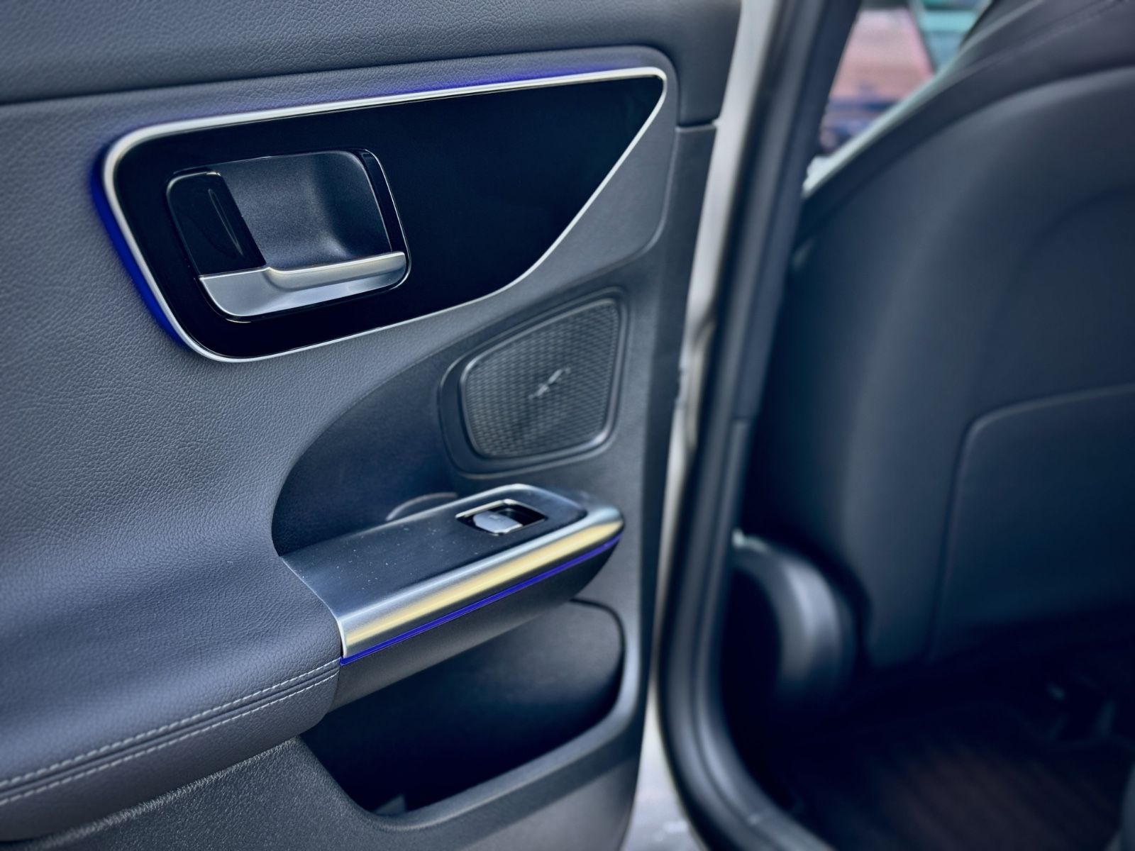 Fahrzeugabbildung Mercedes-Benz C 180 Avantgarde Business*GSHD|AMBIENTE|LED|CAM*