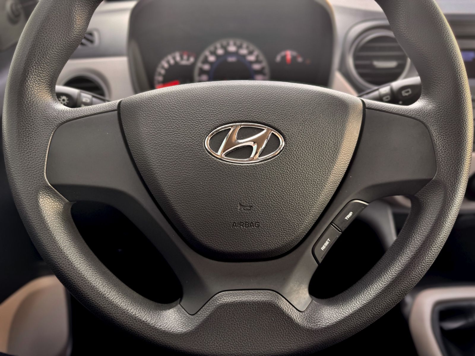 Fahrzeugabbildung Hyundai i10 Classic *KLIMA|USB|ISOFIX*