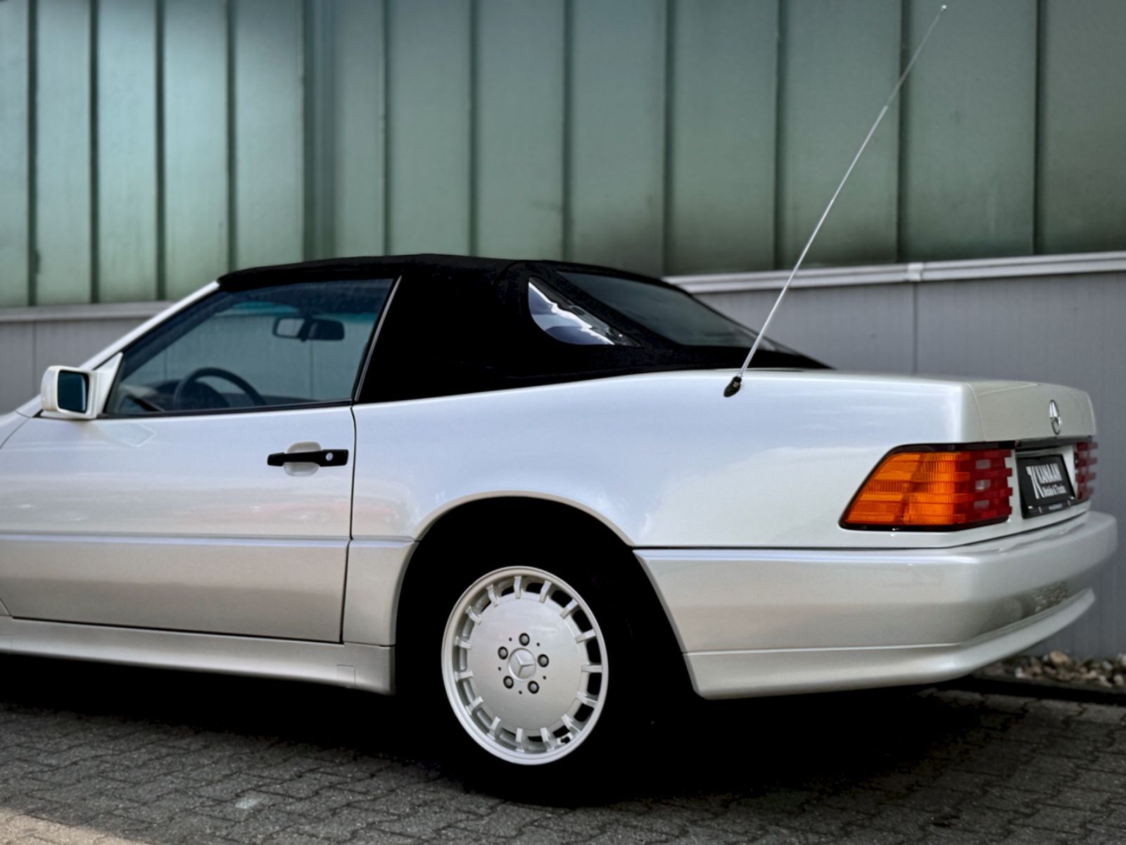 Fahrzeugabbildung Mercedes-Benz SL 300 Roadster *AUTOMATIK|KLIMA|LEDER*