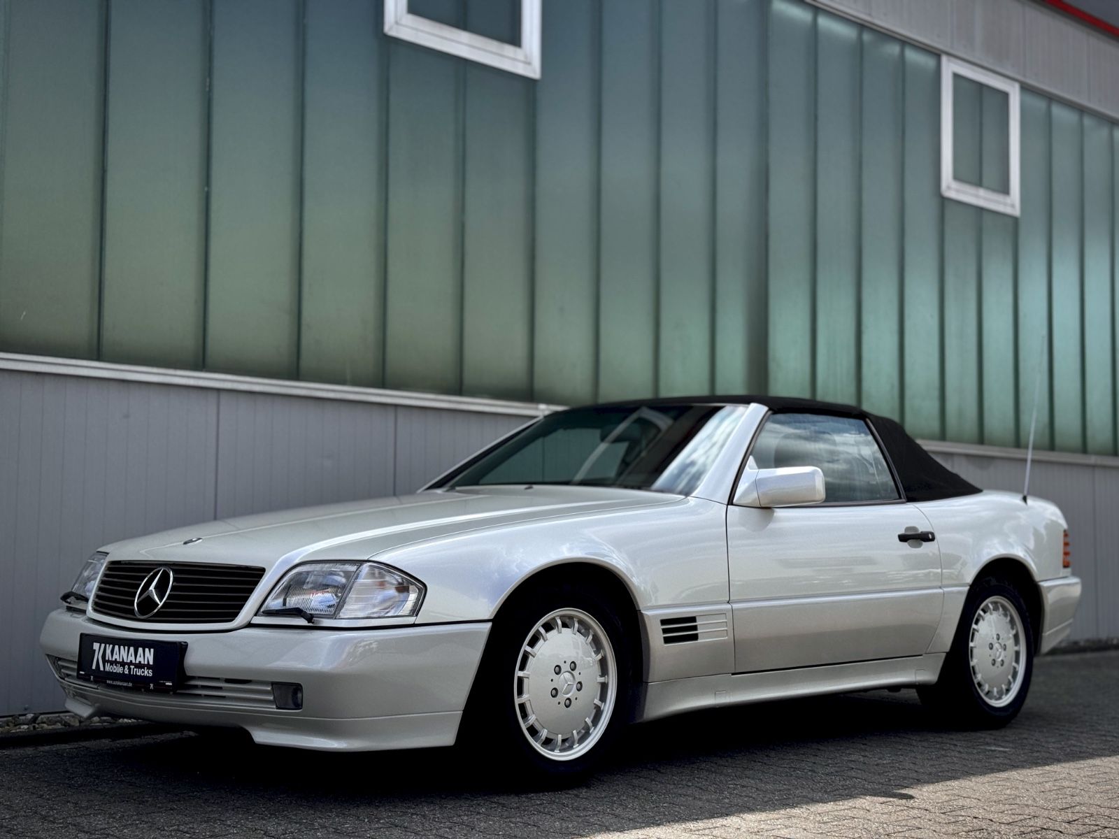 Fahrzeugabbildung Mercedes-Benz SL 300 Roadster *AUTOMATIK|KLIMA|LEDER*