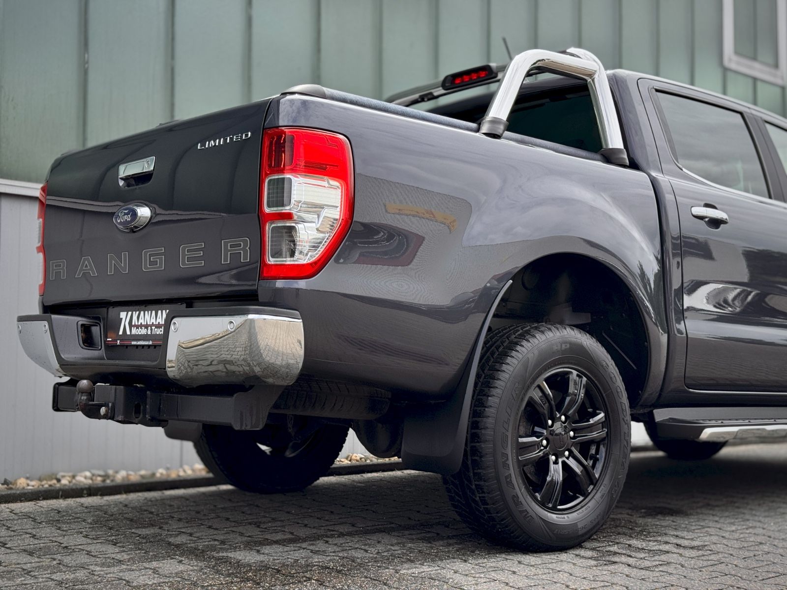 Fahrzeugabbildung Ford Ranger 2.0 TDCI Limited Doppelkabine 4x4